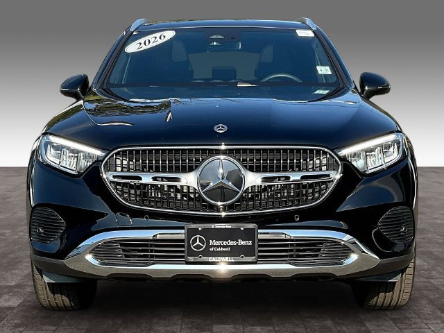 Used 2026 Mercedes-Benz GLC 300 4MATIC image 2