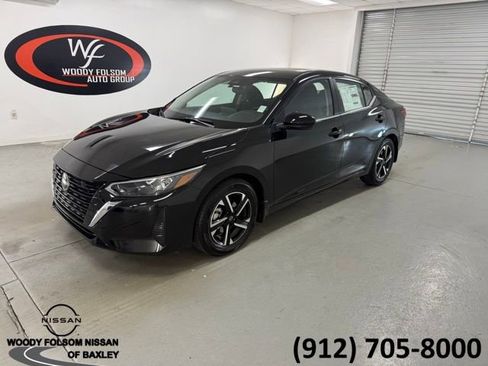 New 2025 Nissan Sentra SV w/ Trunk Package image 1