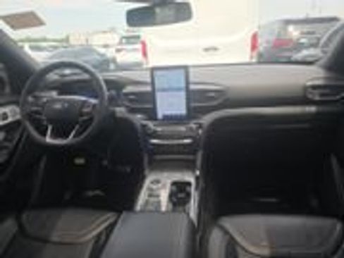 Used 2024 Ford Explorer ST w/ Equipment Group 401A AWD/4WD image 7