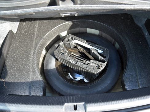 Used 2015 Volkswagen Passat TDI SE image 28