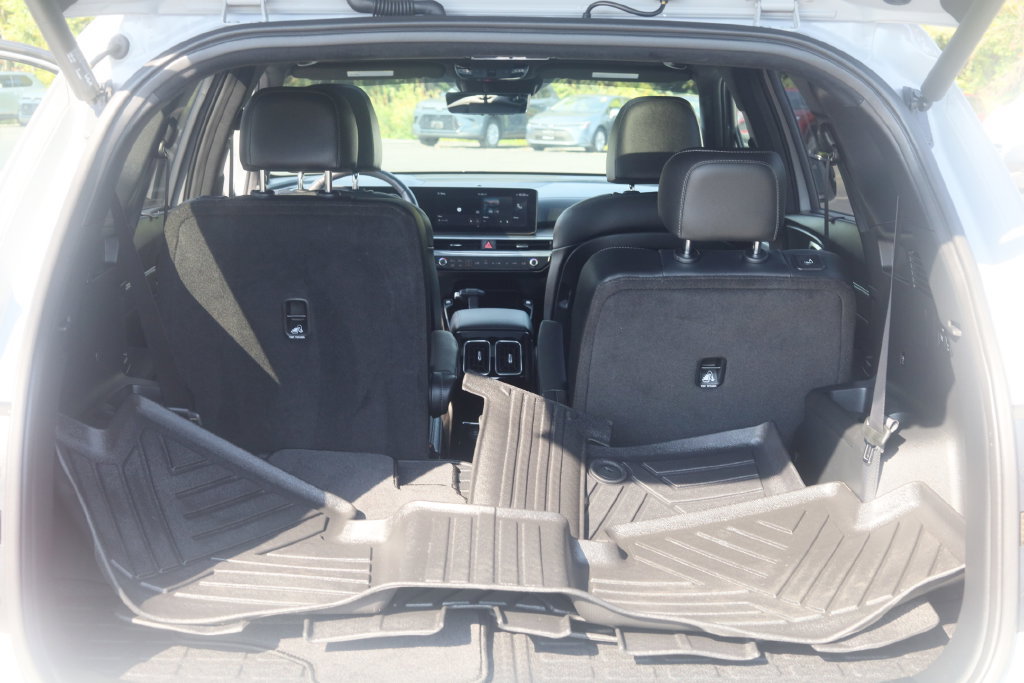 Used 2025 Kia Sorento SX Prestige AWD/4WD image 36