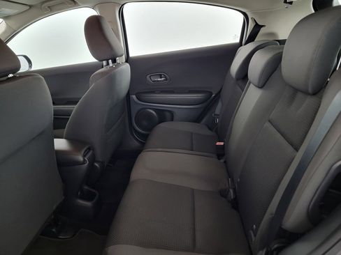 Used 2022 Honda HR-V LX image 13