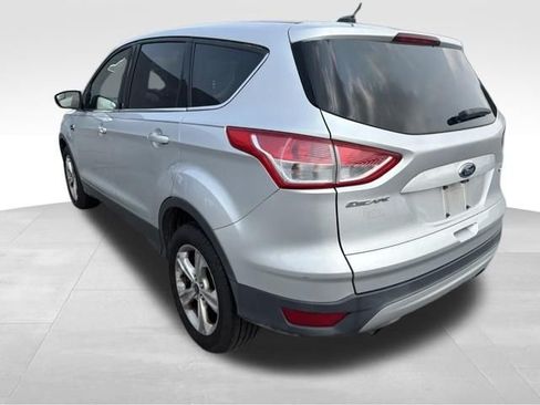 Used 2015 Ford Escape SE AWD/4WD image 5
