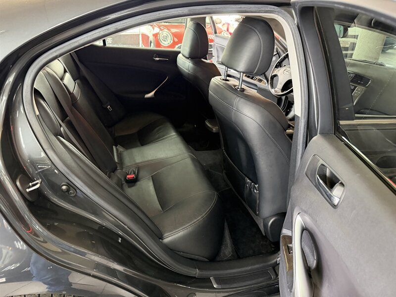 Used 2009 Lexus IS 250 AWD w/ Premium Pkg image 24