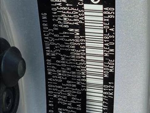 Used 2023 Toyota Corolla LE FWD image 22