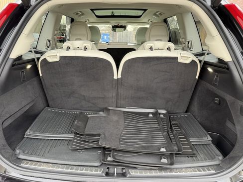 Used 2019 Volvo XC90 T6 Momentum w/ Advanced Package image 18