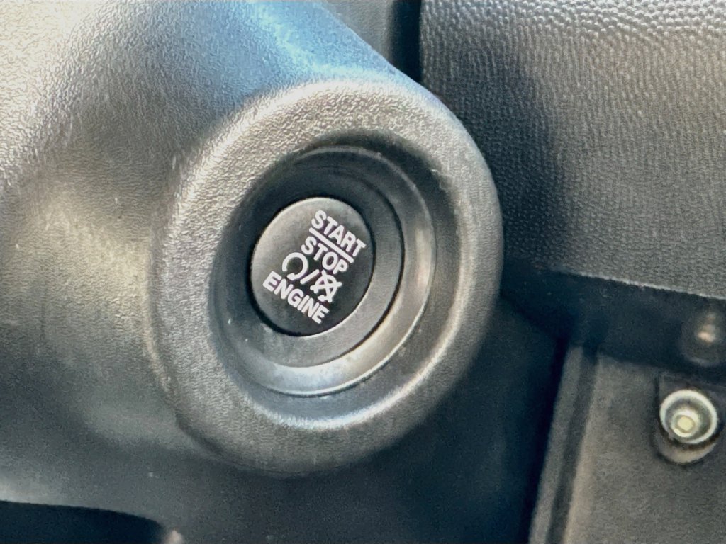 Used 2022 RAM ProMaster 2500 FWD image 13