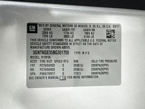 Used 2011 Chevrolet Avalanche LTZ AWD/4WD image 42