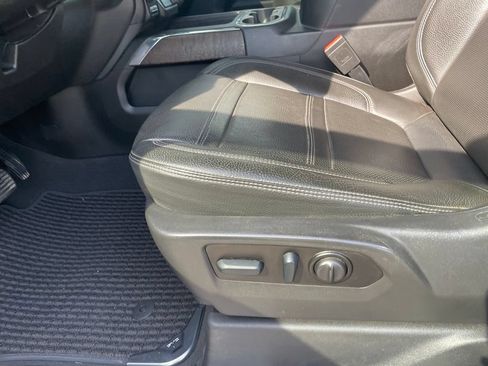 Used 2022 GMC Sierra 2500 Denali AWD/4WD image 10