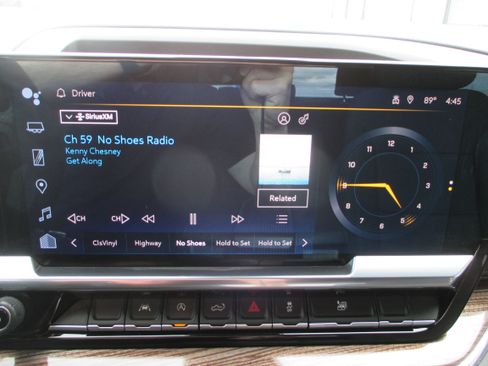 Used 2023 Chevrolet Silverado 1500 RST w/ Protection Package image 17