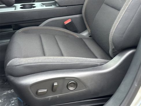 New 2025 Honda Prologue EX image 15