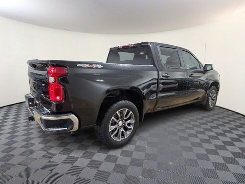 Used 2024 Chevrolet Silverado 1500 LT image 6