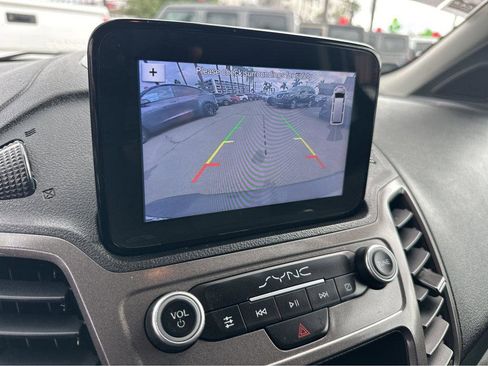 Used 2020 Ford Transit Connect XL image 6