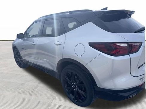 Used 2022 Chevrolet Blazer RS w/ Enhanced Convenience Package image 4