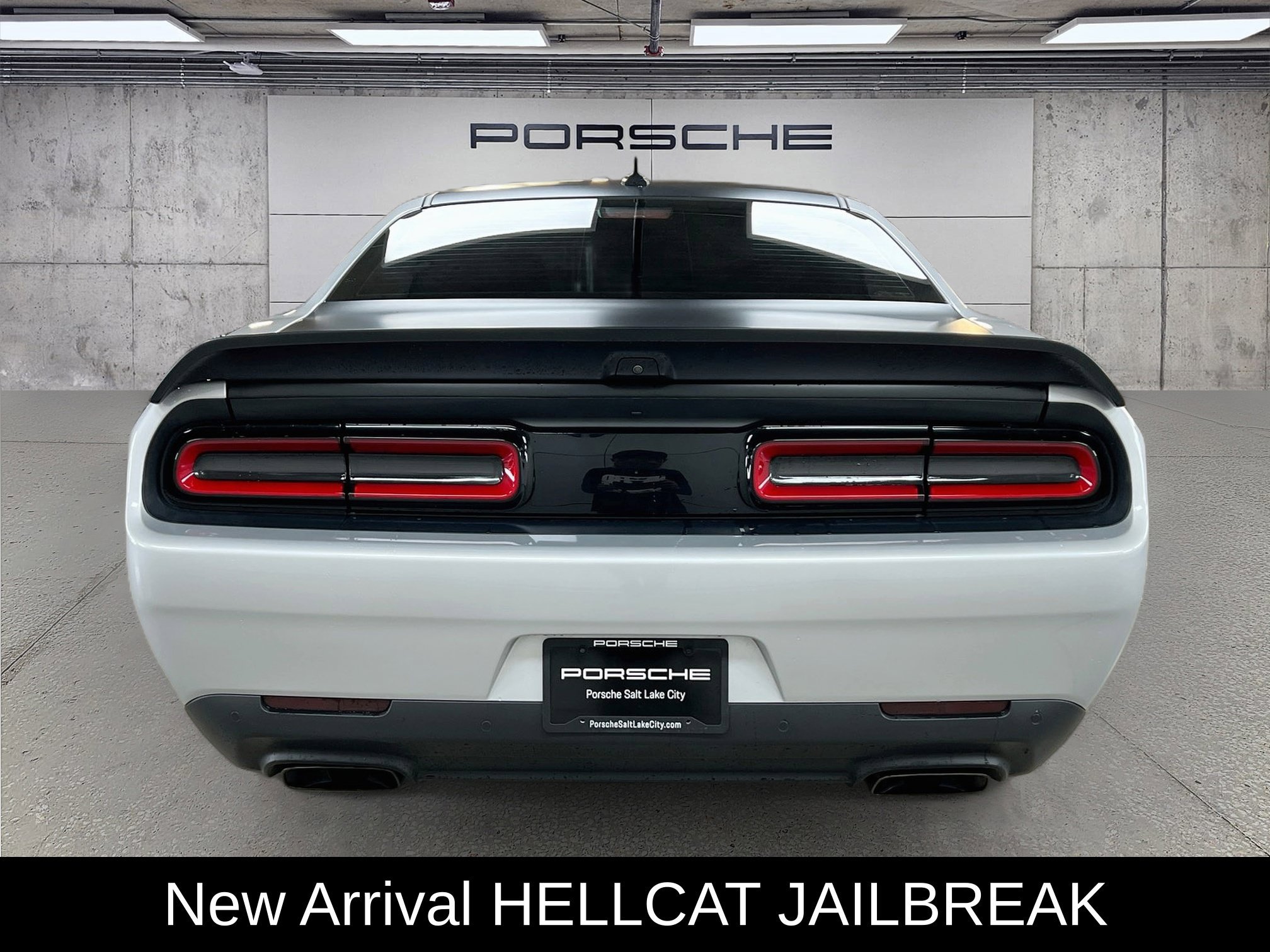 Used 2023 Dodge Challenger SRT Hellcat RWD image 10