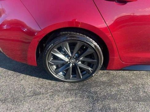 Used 2024 Toyota Corolla SE image 12