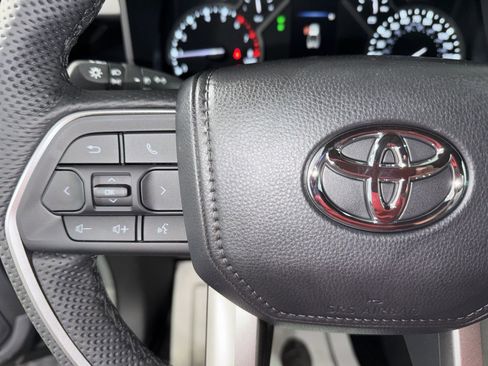 New 2026 Toyota Tundra SR5 w/ SR5 Premium Package AWD/4WD image 31