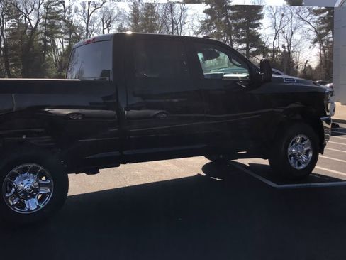 New 2026 RAM 2500 Tradesman w/ Chrome Appearance Group image 8