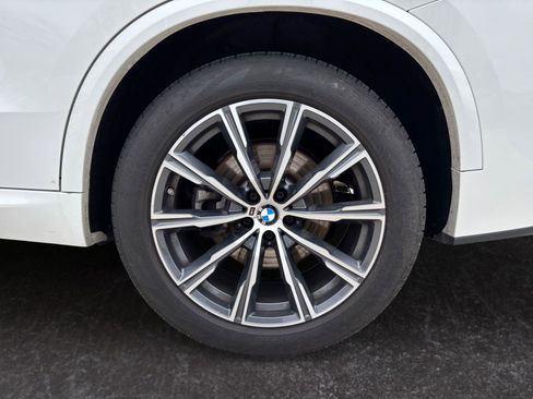 Used 2026 BMW X5 xDrive40i image 29
