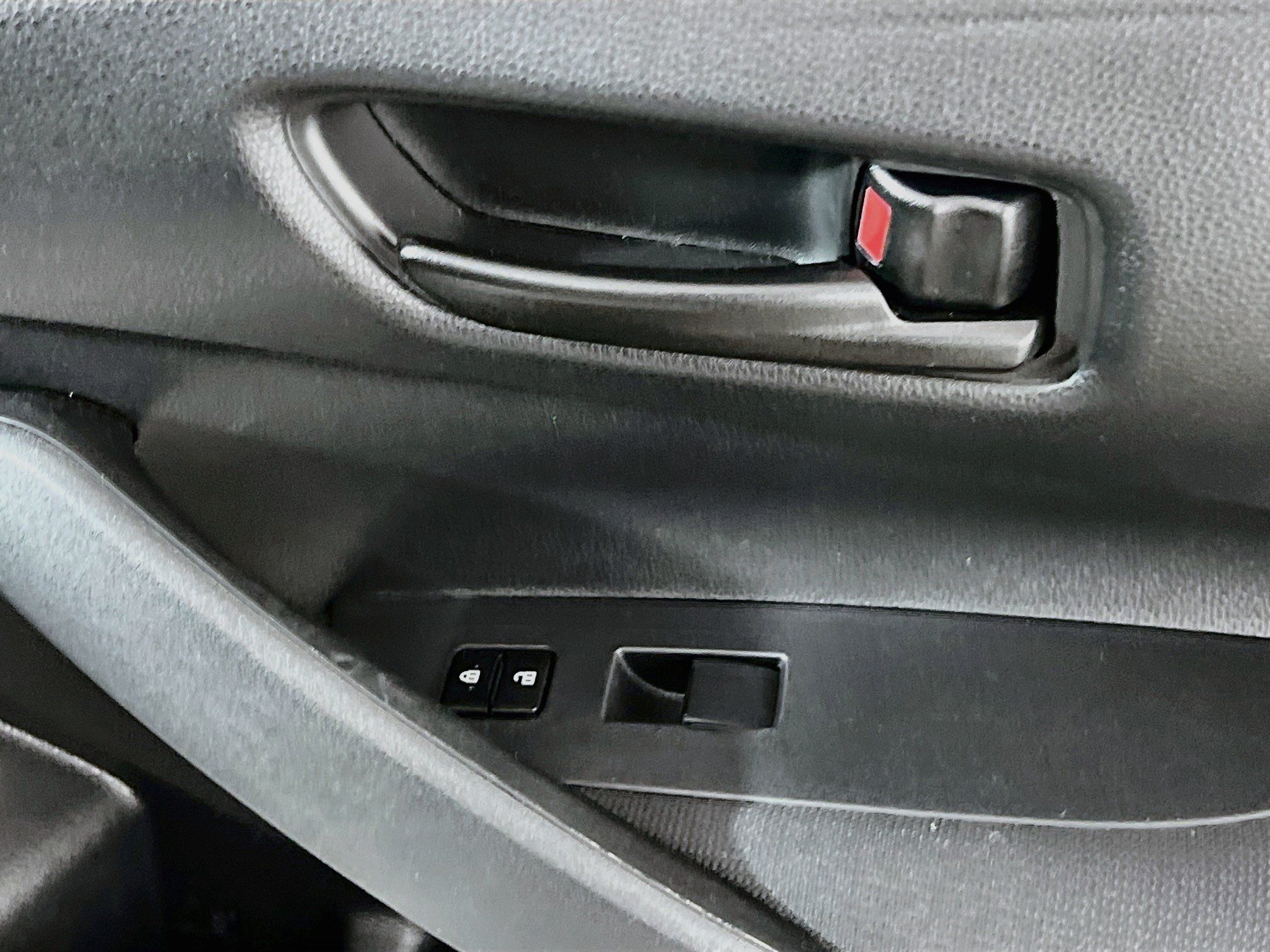 Used 2024 Toyota Corolla LE FWD image 30