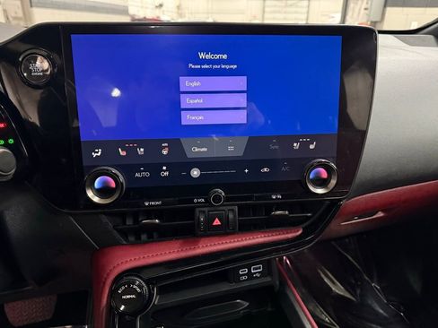 Used 2024 Lexus NX 350 AWD image 12