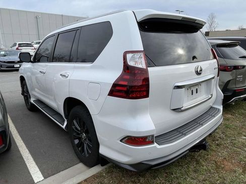 Used 2021 Lexus GX 460 Premium image 3