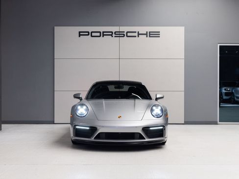 Certified 2023 Porsche 911 Carrera GTS RWD image 10