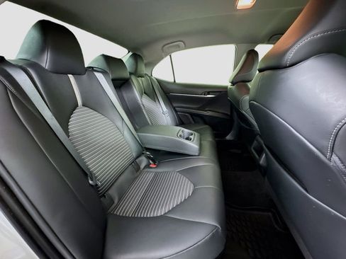Used 2023 Toyota Camry SE image 22