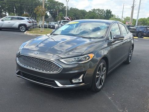 Used 2019 Ford Fusion Titanium AWD/4WD image 2