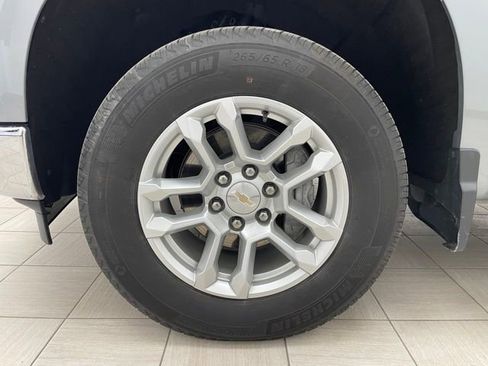 Certified 2024 Chevrolet Silverado 1500 LT AWD/4WD image 7