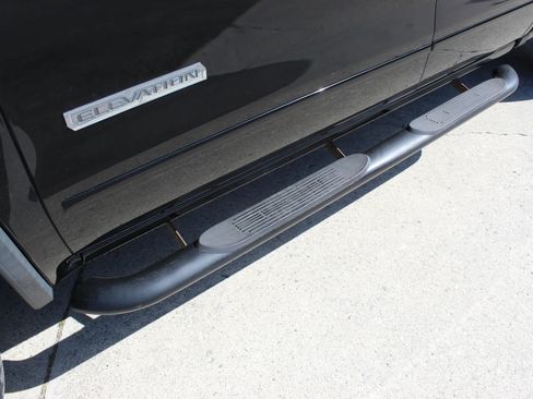 Used 2017 GMC Sierra 1500 SLE w/ SLE Value Package image 10