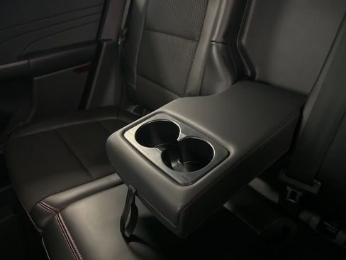 Used 2024 Ford Escape ST-Line w/ Tech Pack #1 image 24