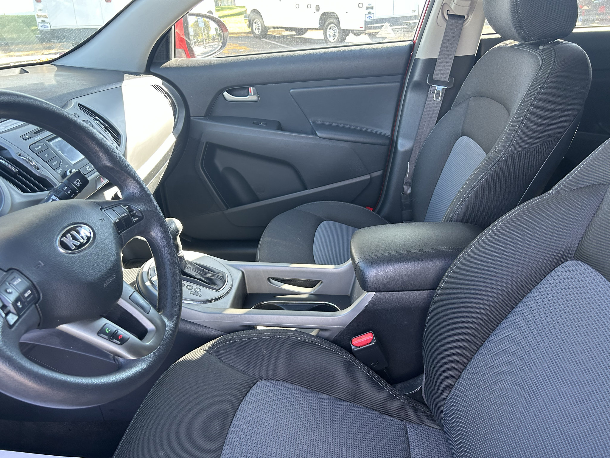 Used 2015 Kia Sportage LX FWD image 10