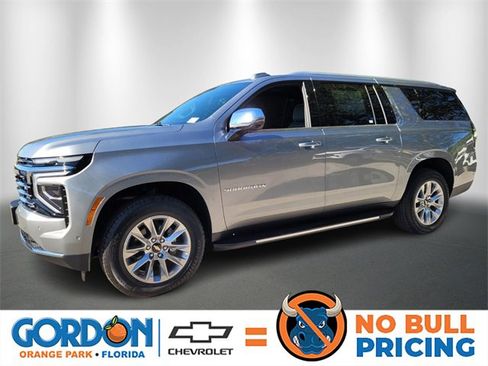 New 2025 Chevrolet Suburban Premier image 1