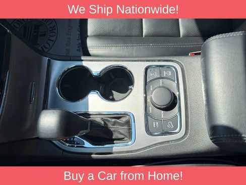 Used 2020 Jeep Grand Cherokee Overland AWD/4WD image 21