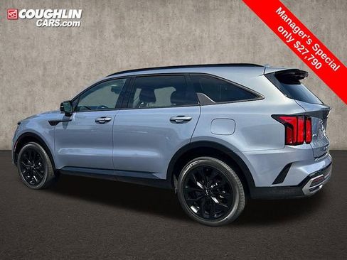 Used 2022 Kia Sorento SX image 8