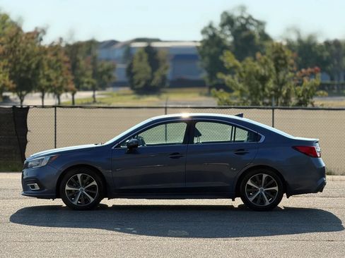 Used 2018 Subaru Legacy 3.6R Limited AWD/4WD image 8