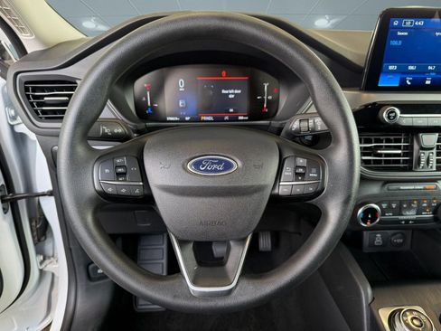 Used 2025 Ford Escape Active FWD image 11