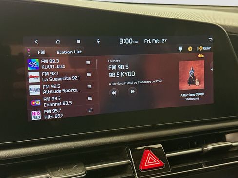 Used 2024 Kia Niro EX w/ EX Cold Weather Package image 21