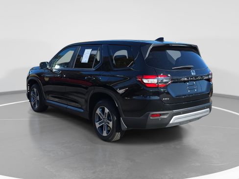 Used 2023 Honda Pilot EX-L image 7