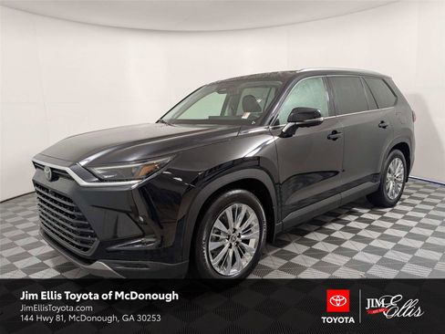 Used 2024 Toyota Grand Highlander Platinum image 1