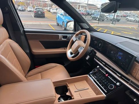 Used 2024 Hyundai Santa Fe Limited image 18