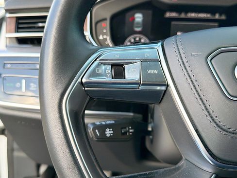 Used 2021 Audi A8 L 3.0T image 37