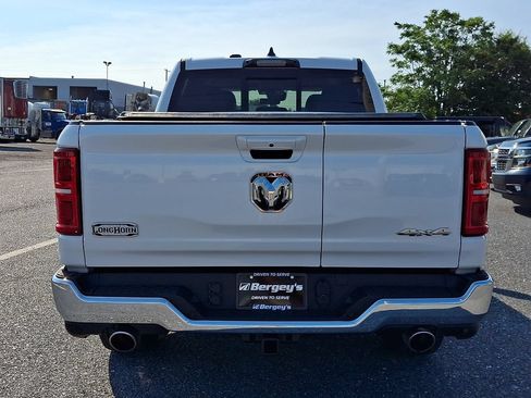 Used 2025 RAM 1500 Limited AWD/4WD image 6
