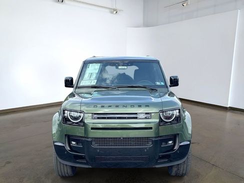 New 2026 Land Rover Defender 110 X-Dynamic SE AWD/4WD image 2
