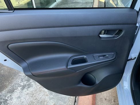 New 2025 Nissan Versa SR w/ Trunk Package image 15