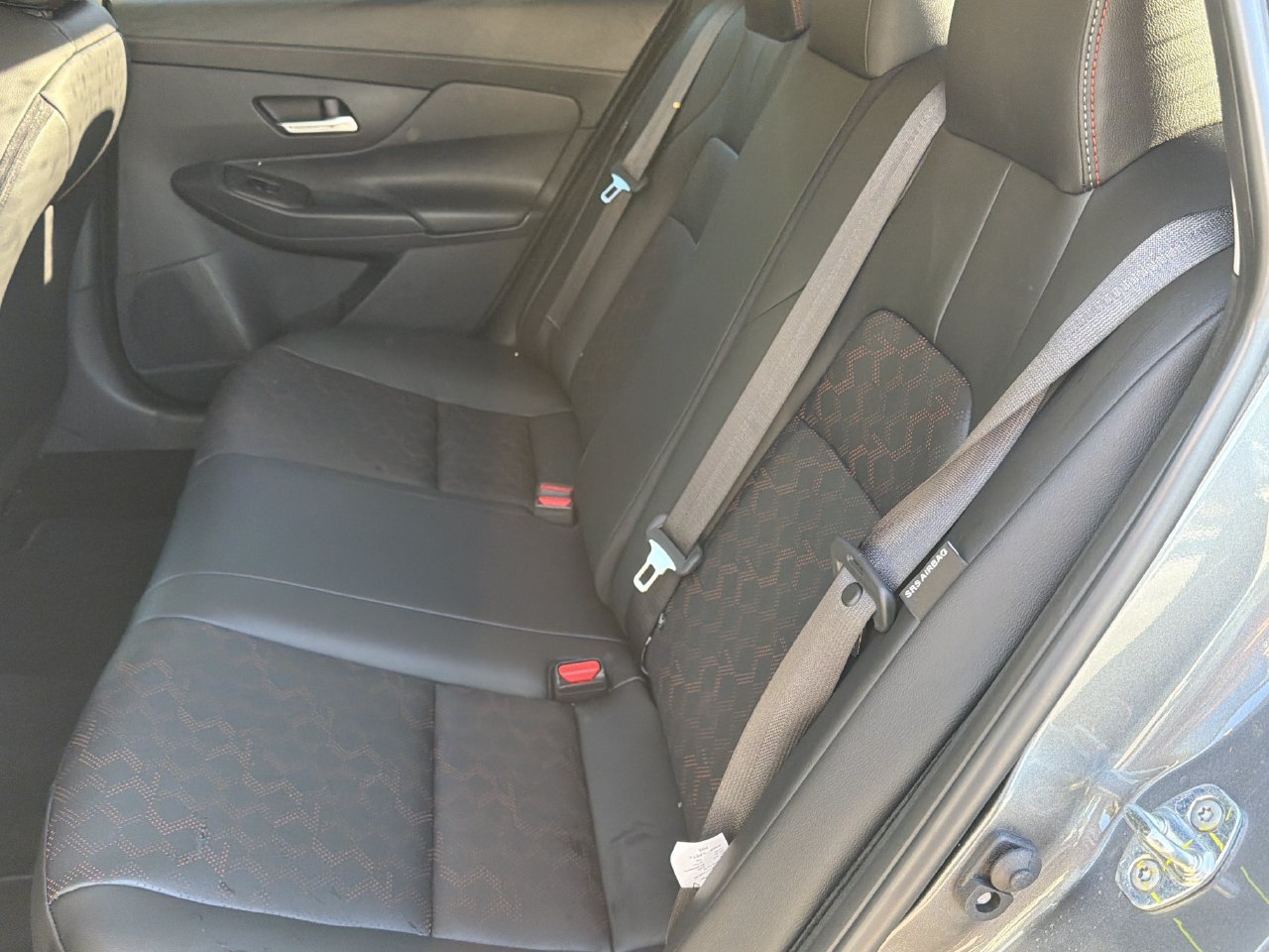 Used 2027 Nissan Sentra SR w/ SR Premium Package FWD image 19