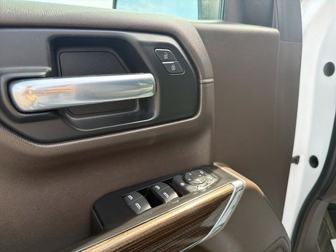 Used 2019 Chevrolet Silverado 1500 LT w/ All-Star Edition RWD image 13