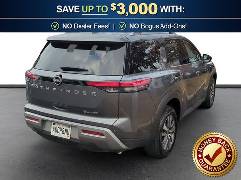 Used 2025 Nissan Pathfinder SL image 7