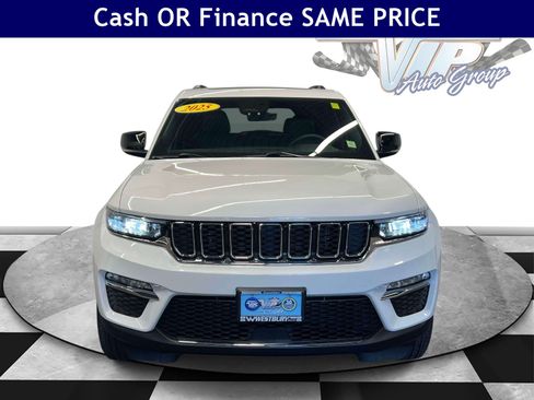 Used 2025 Jeep Grand Cherokee Limited w/ MOPAR Finishing Package AWD/4WD image 2